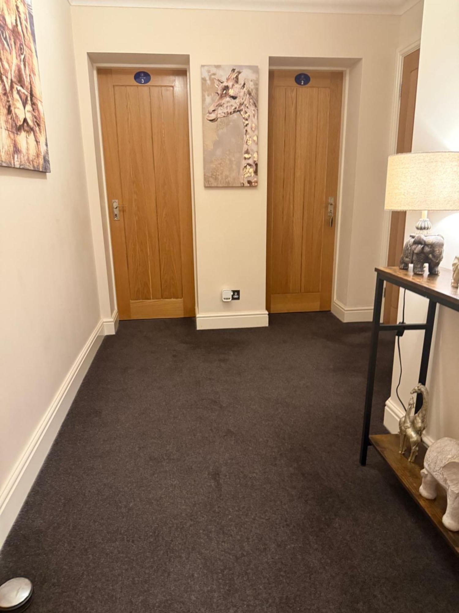 Barncroft Luxury Bed & Breakfast ソリフル エクステリア 写真